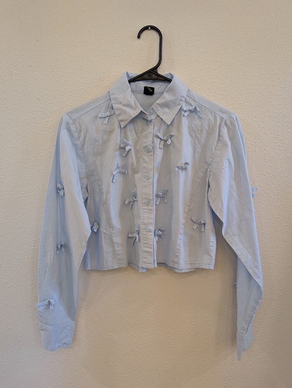 wild fable Light Blue Cropped Button-Down with Bow Accents